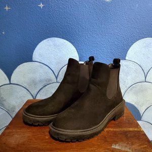 Black faux suede women's chelsea boots, 7.5
